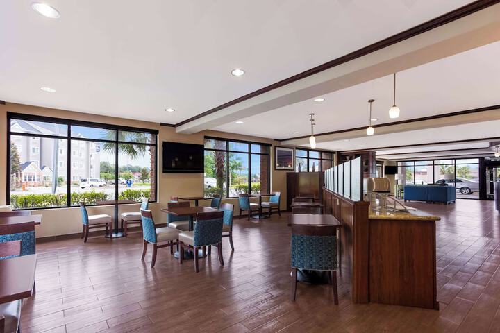 Comfort Suites Saraland - North Mobile
