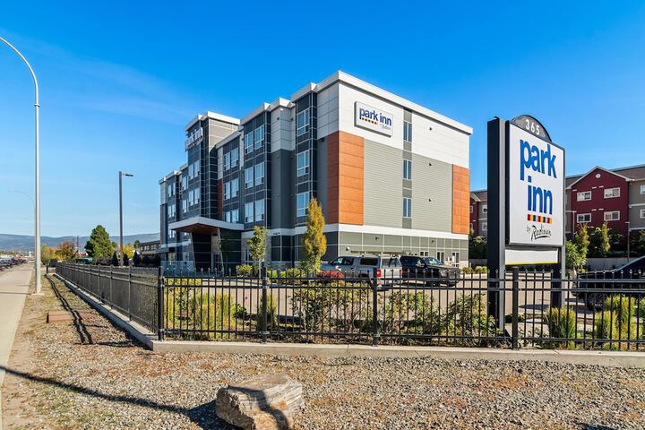 Park Inn by Radisson Kelowna