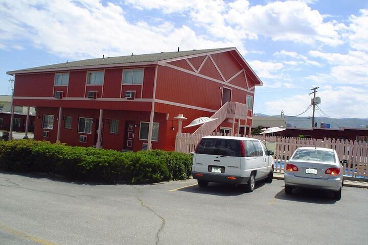 Hotel 4 of 11