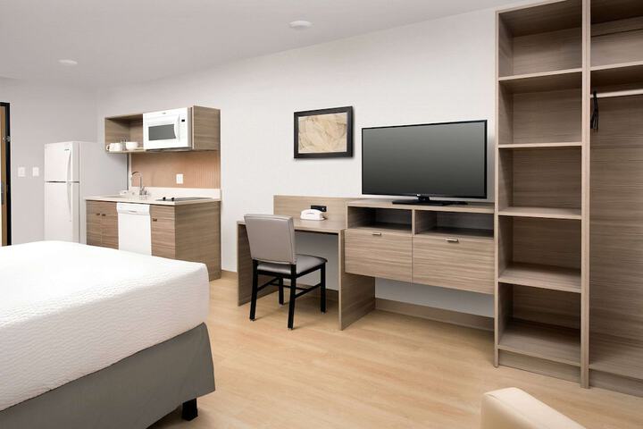Room 19 of 37