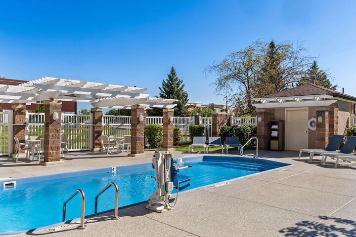 Pool 5 of 56