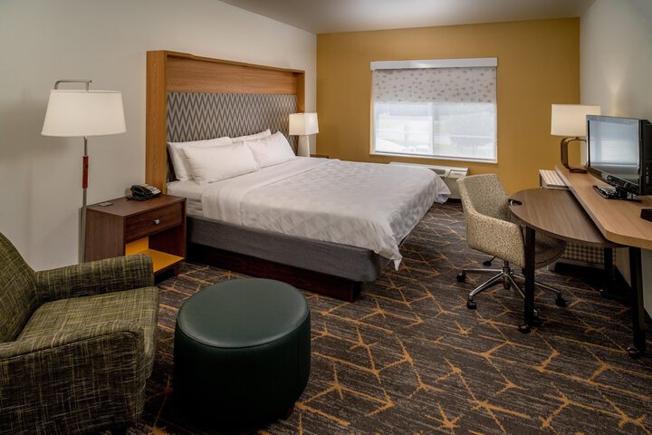 Room 17 of 41