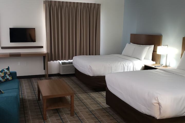 Room 13 of 47