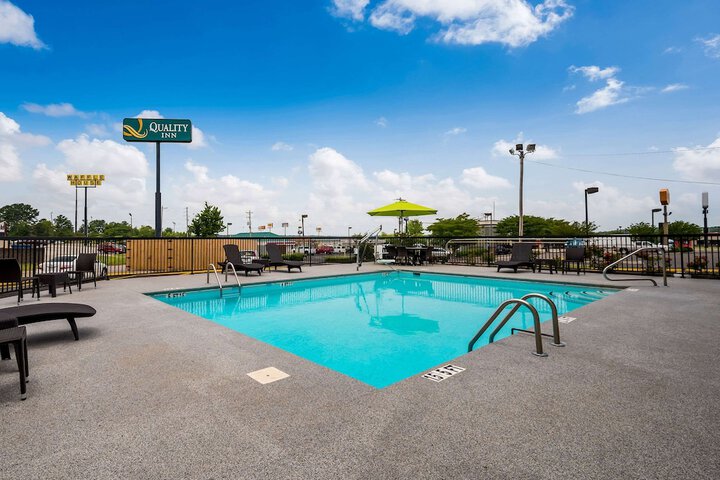 Pool 3 of 26