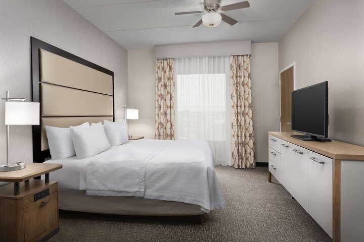 Room 26 of 53
