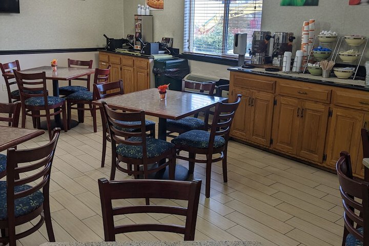 Quality Inn & Suites Delaware South