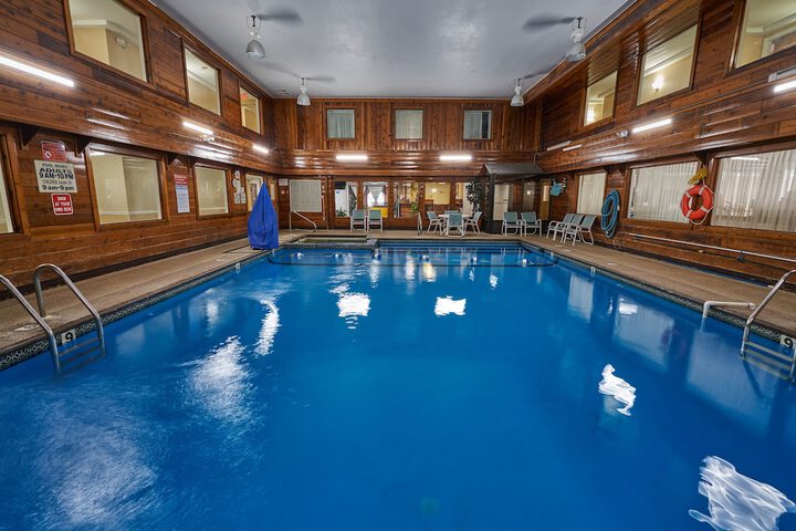 Ambassador Inn & Suites