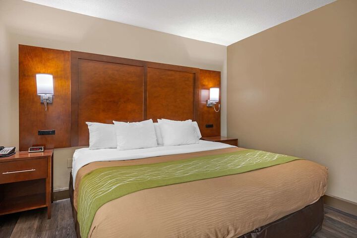 Room 18 of 38