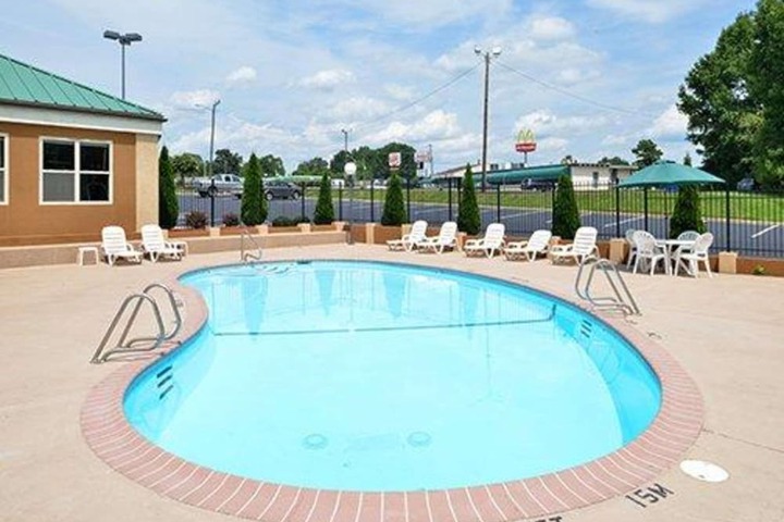 Quality Inn Asheboro South