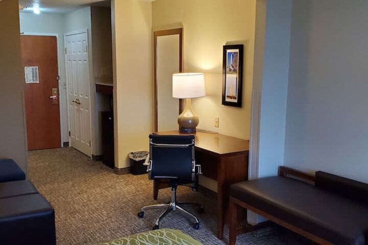 Room 25 of 55