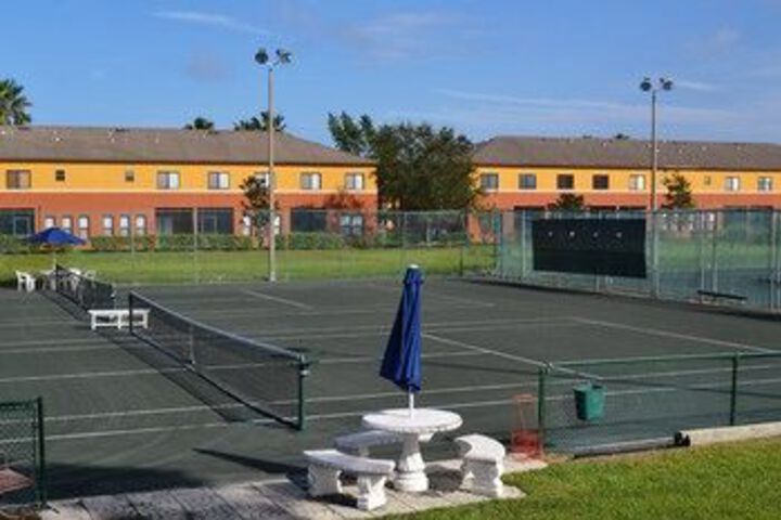 The Palmer Inn & Tennis Club