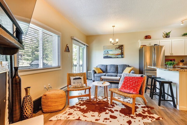 Ski Getaway! Mtn-view Condo Near Keystone Resort