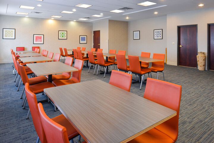 Holiday Inn Express & Suites Abilene by IHG