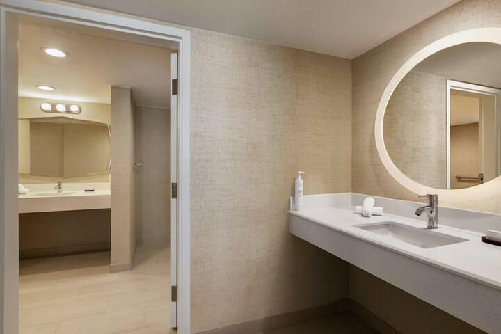 Embassy Suites by Hilton Deerfield Beach Resort & Spa
