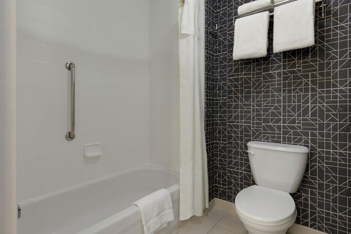 Homewood Suites by Hilton Burlington