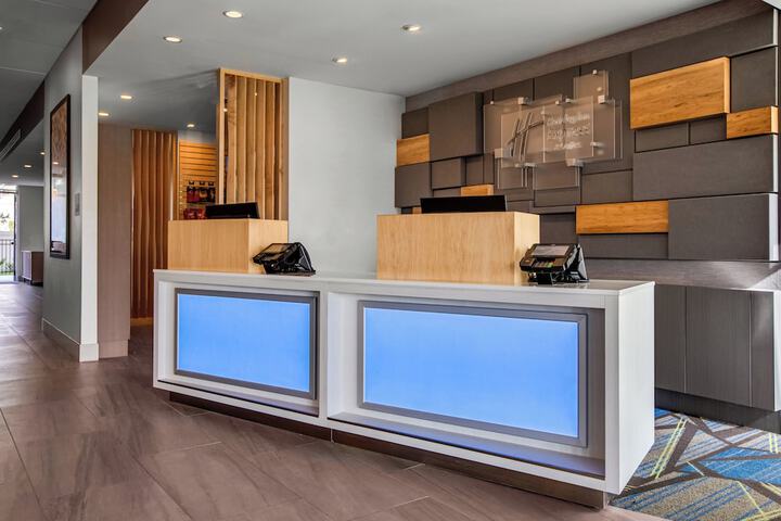 Holiday Inn Express & Suites Sanford- Lake Mary by IHG