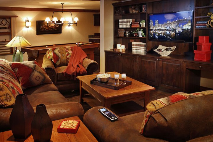 Headwaters Private Residences at Eagle Ranch Resort