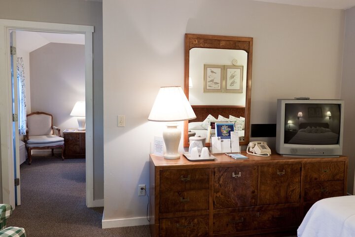 Room 40 of 120