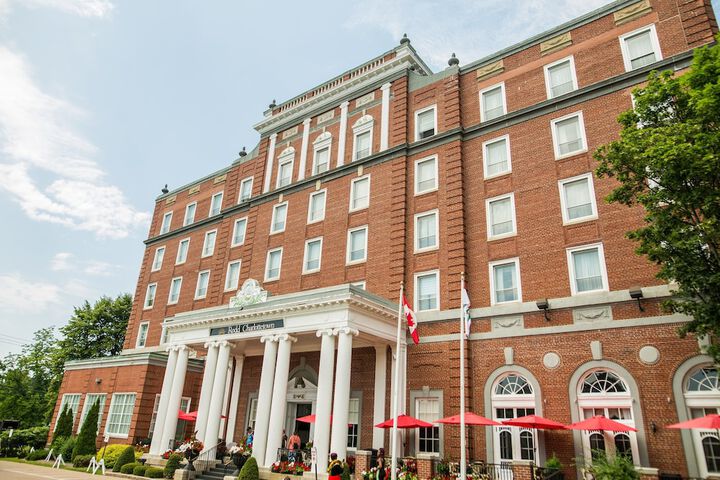 Hotel 2 of 62