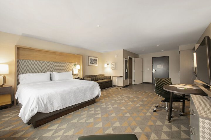 Room 21 of 61
