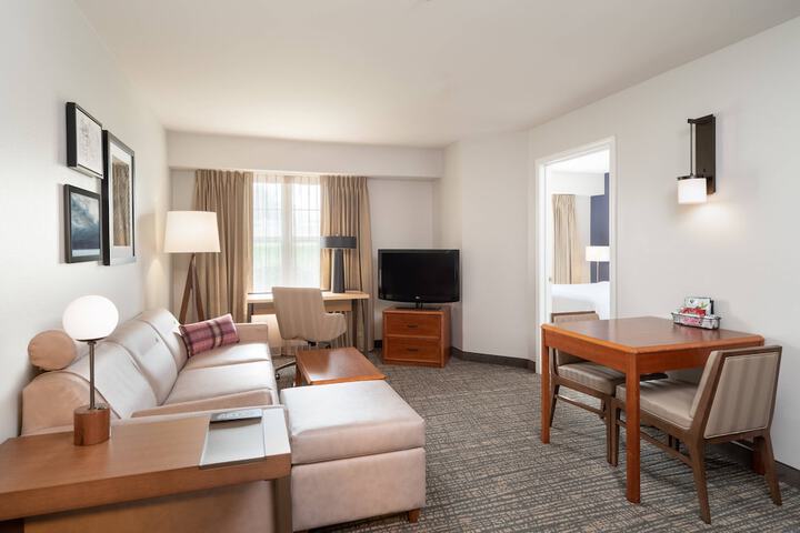 Room 9 of 22