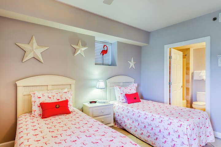 Room 54 of 82
