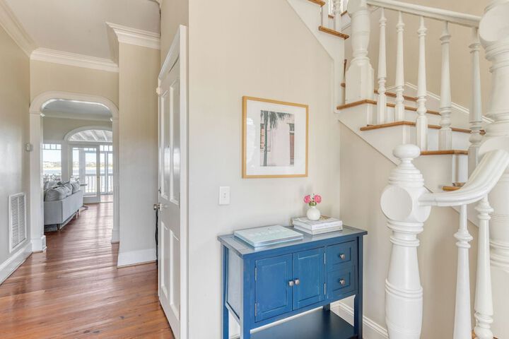 Haven by Avantstay Luxury Beachfront Home w / Pool & Gorgeous Patios