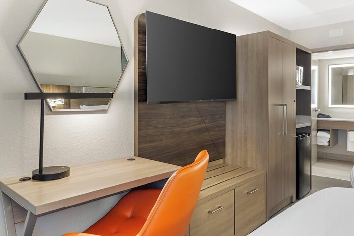 Holiday Inn Express Hyannis Cape Cod by IHG