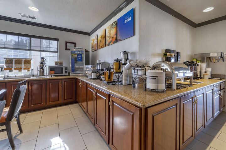 Comfort Inn Humboldt Bay
