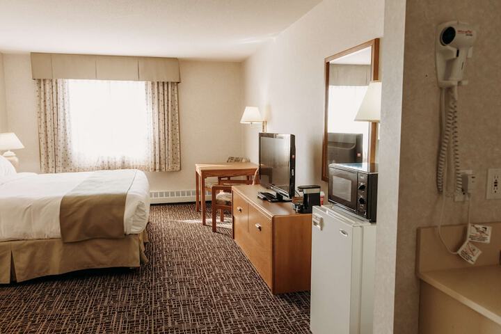 Room 35 of 68