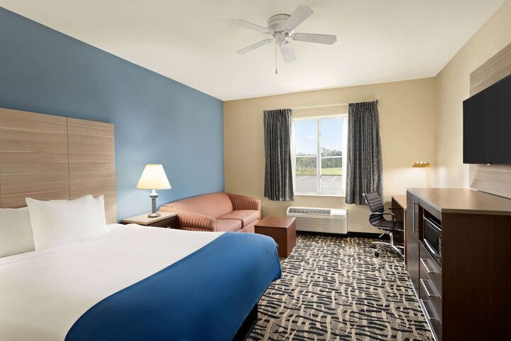 Baymont by Wyndham Ft. Leonard / Saint Robert