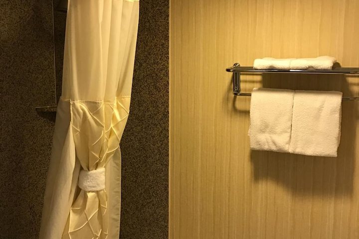 Room 26 of 42