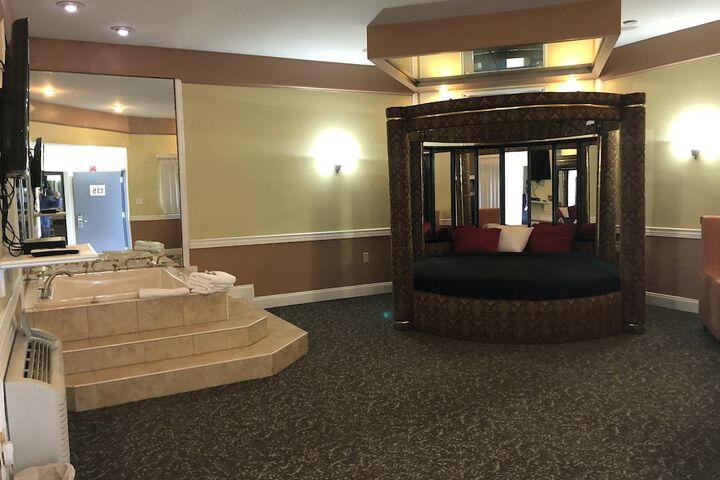 Inn of the Dove