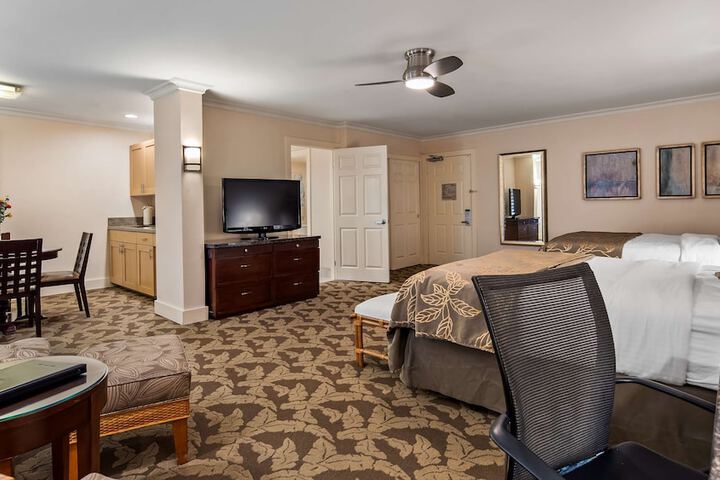 Room 22 of 60
