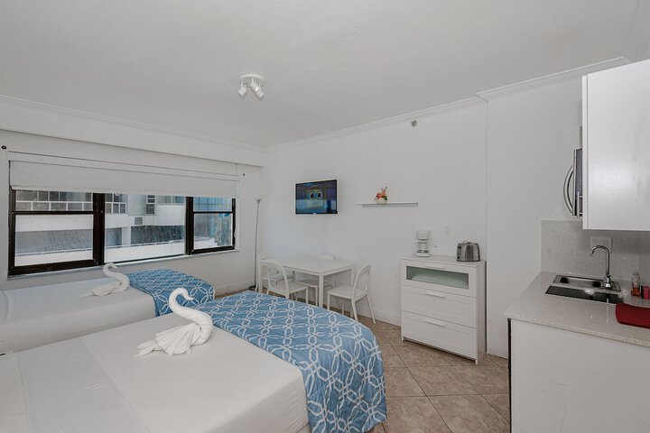 Room 161 of 278