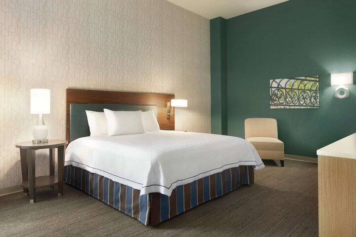 Room 20 of 32