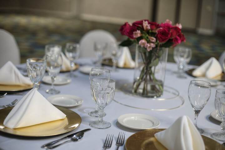 Holiday Inn Express Janesville - I-90 & US Hwy 14 by IHG