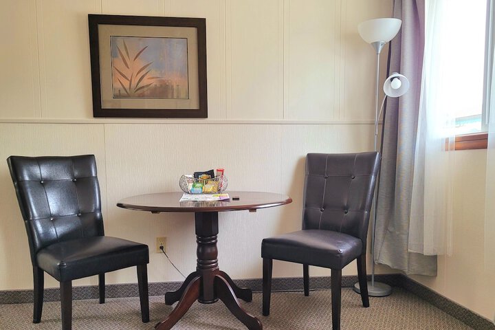 Room 54 of 83