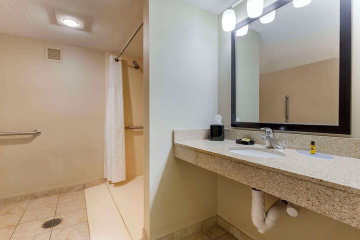 Best Western Plus St. Paul North / Shoreview