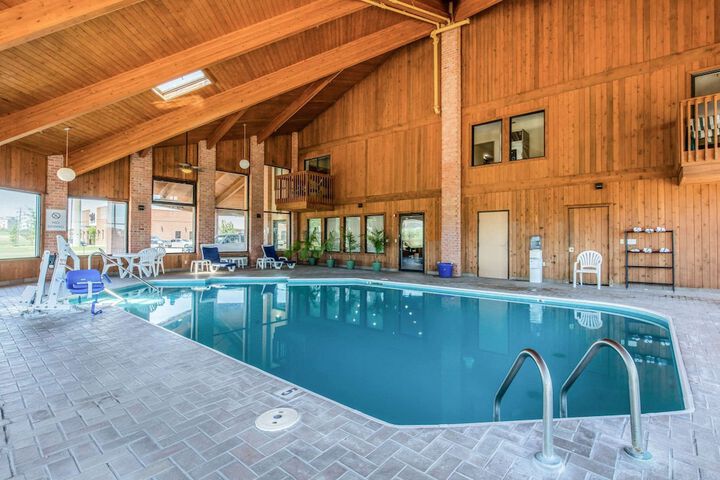Pool 11 of 46