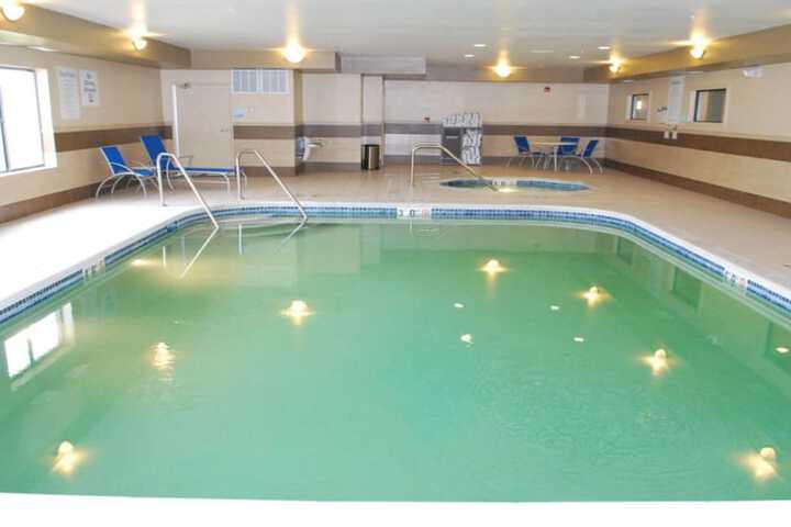 Holiday Inn Express Bloomington West by IHG