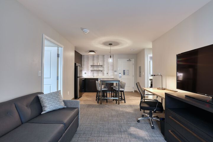 Room 40 of 67