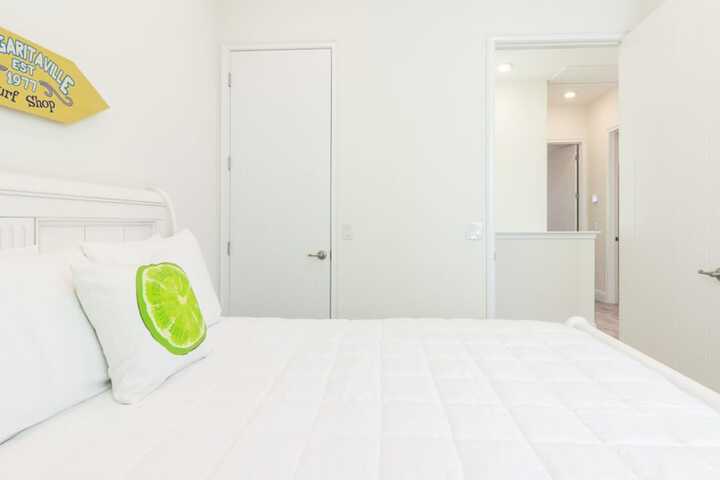Margaritaville Cottages Orlando by Vstays with H2O Waterpark