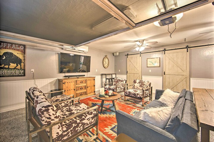 Happy Trails Hideout w / New Bunk House & Hot Tub!