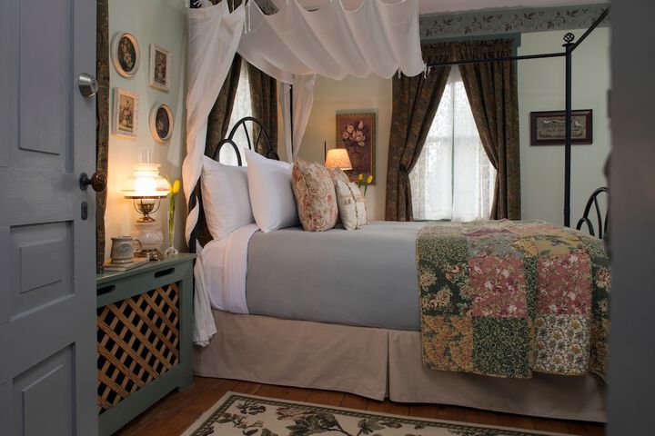 Room 30 of 57