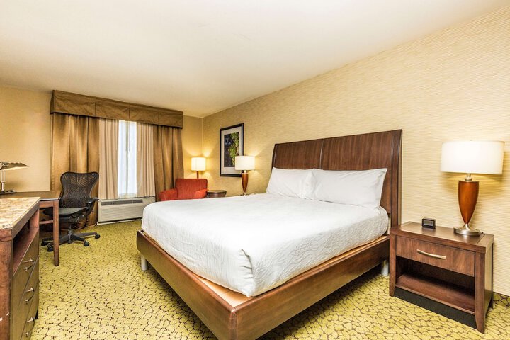 Room 42 of 85