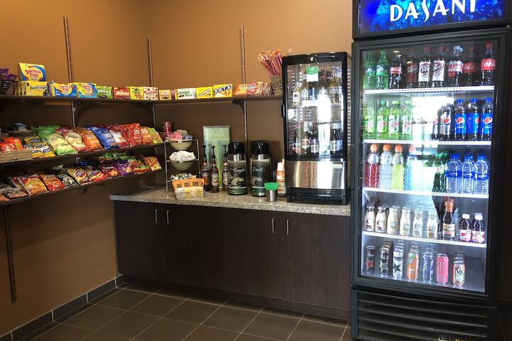Quality Inn & Suites Minot North