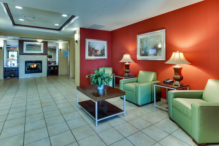 Hotel 7 of 78