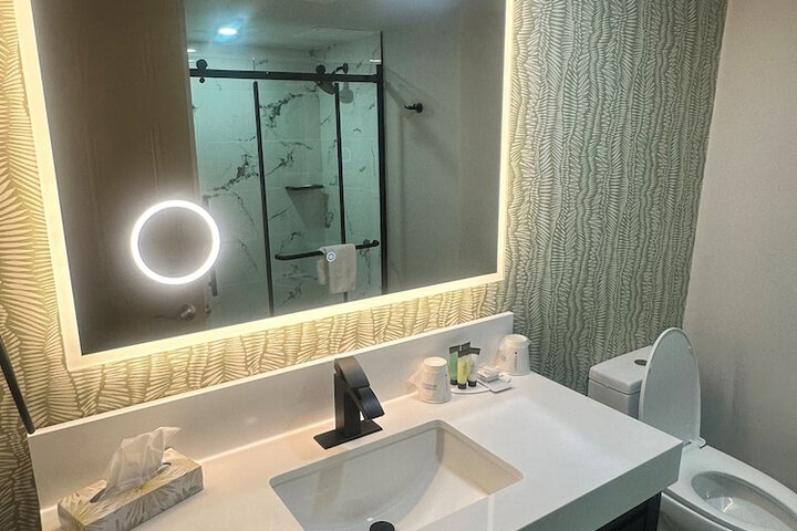 Room 26 of 41