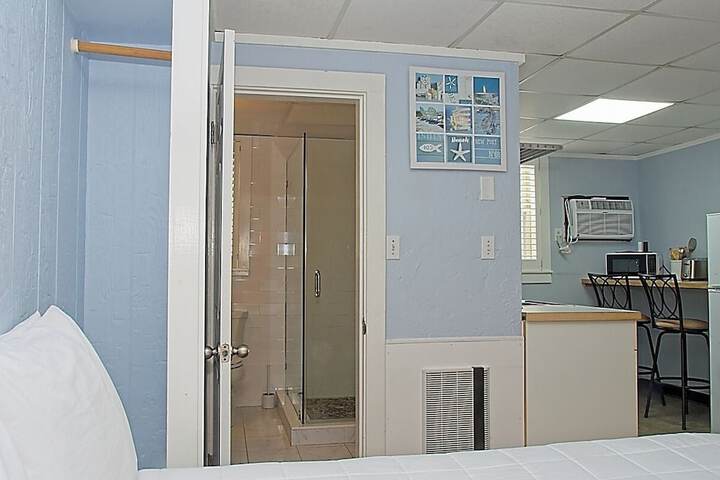 Room 149 of 231